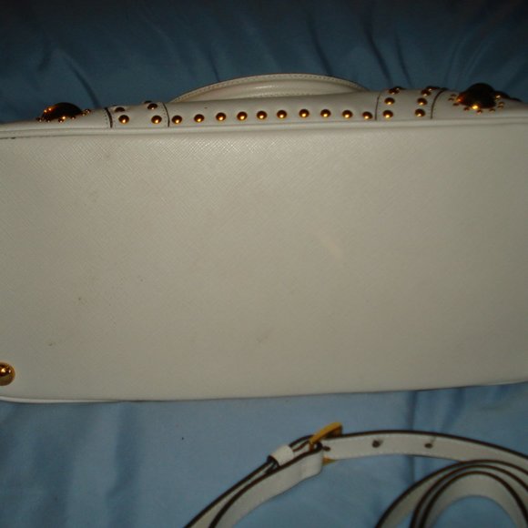 Prada one of a kind straight from Milan Italy - Picture 5 of 5